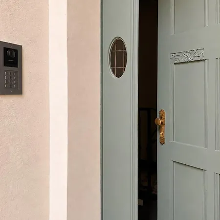 Διαμέρισμα D10 By 2 Bedrooms *